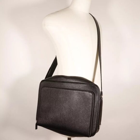 PRADA Messenger bag Shoulder Bag NERO black Safiano mens - Picture 1 of 11